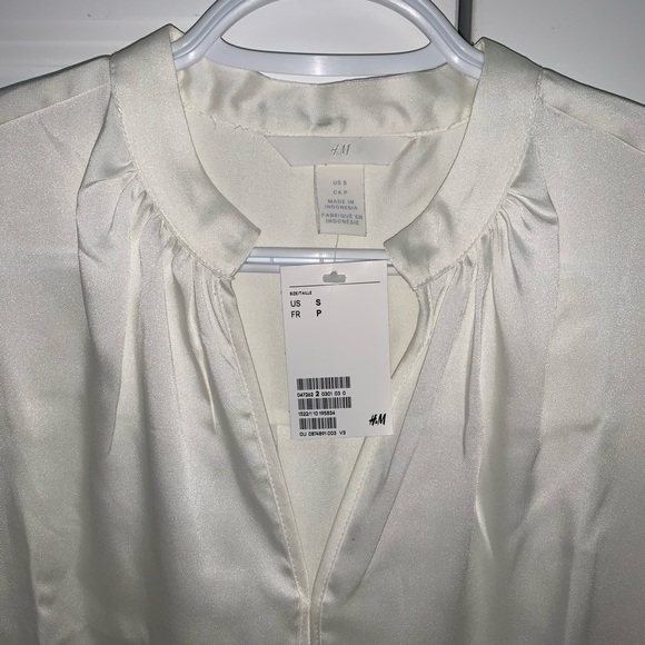 H&M Satin Long Sleeve Tunic - Picture 3 of 5